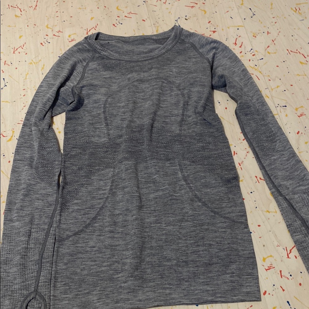 lululemon gray top size small